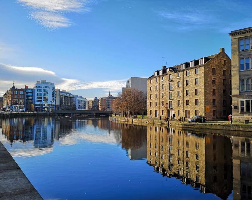 Vibrant Apartment At The Shore In Leith Эдинбург Экстерьер фото